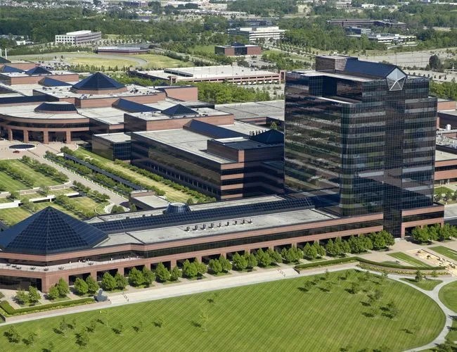 TWIM-gear-patrol-jeep-headquarters