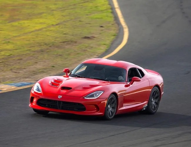 TWIM-gear-patrol-viper