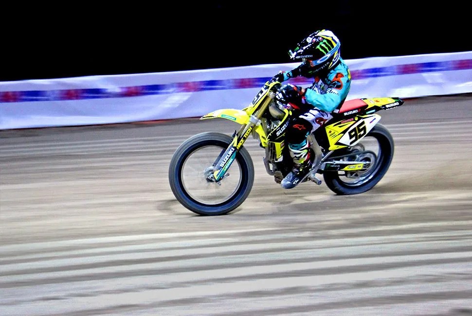 flat-track-racing-gear-patrol-body-2