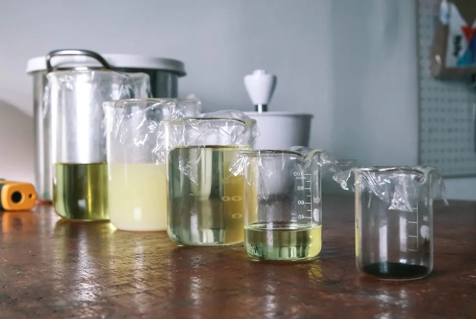 how-to-make-soap-gear-patrol-ingredients