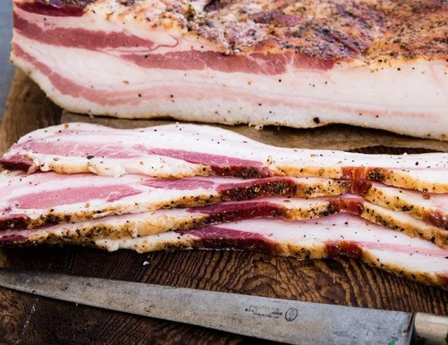 mail-order-meat-gear-patrol-feature