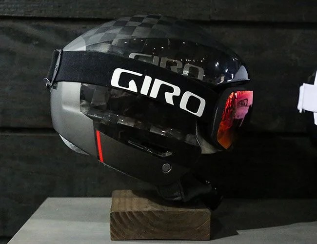 sia-2016-gear-patrol-giro-helmet