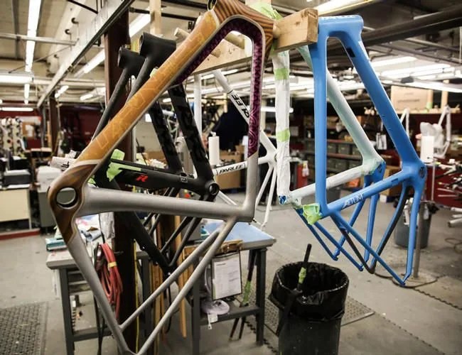 Parlee-Cycling-Gear-Patrol-Feature