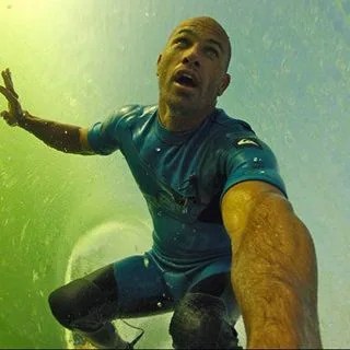 Twitter-10-year-Anniv-Brief-Gear-Patrol-KellySlater-2