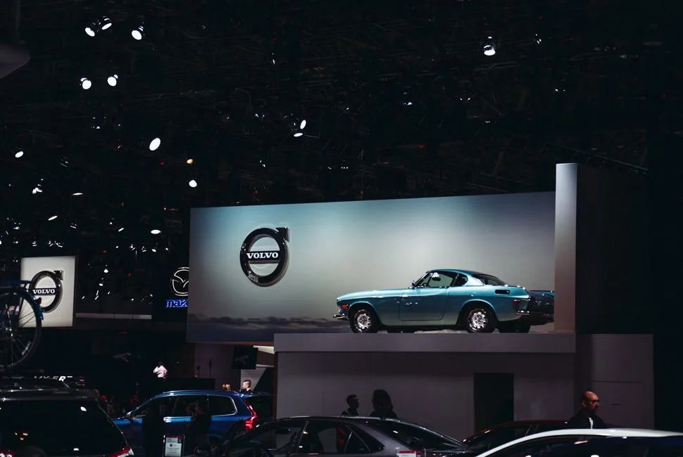 Volvo-1800-Gear-Patrol