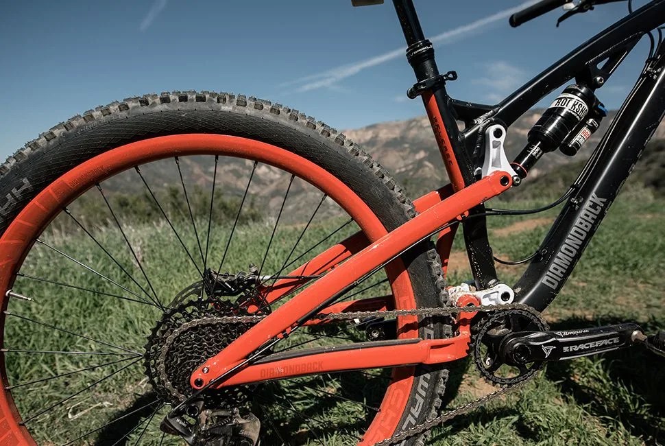 Review: Diamondback’s New Mountain Bike Leaves the Brand’s Mass-Market ...