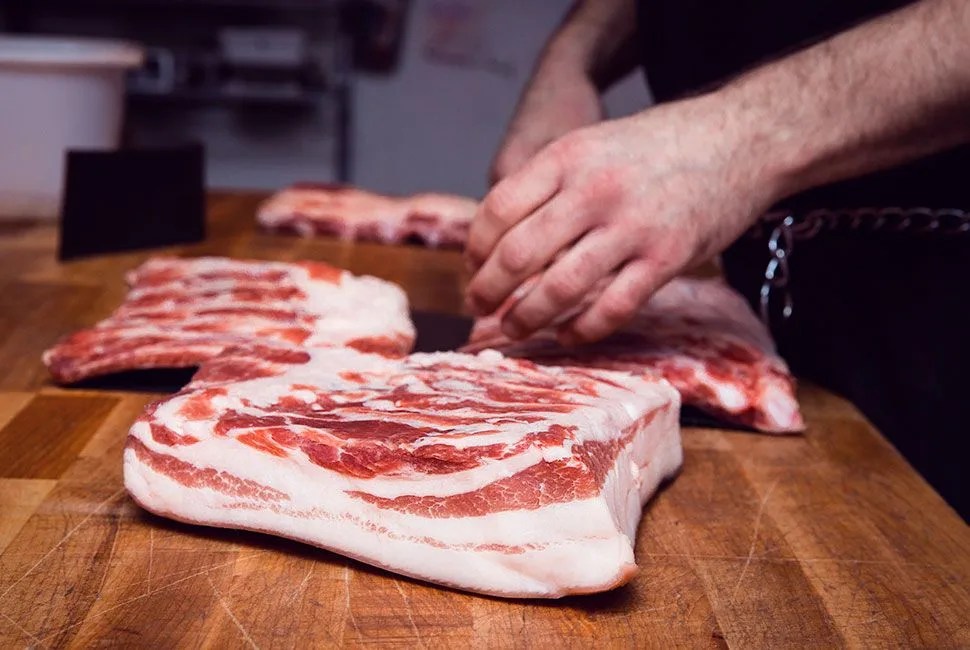 meat-cookbooks-gear-patrol-full-lead