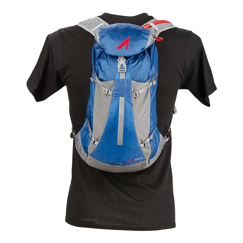 pack-gear-patrol-800