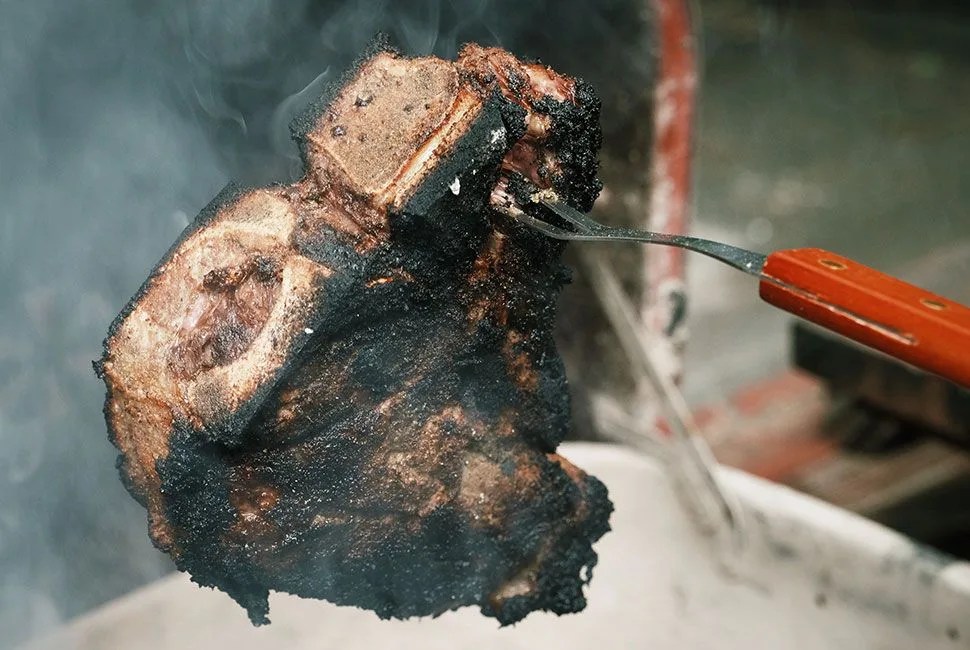steak-on-coals-gear-patrol-slide-5