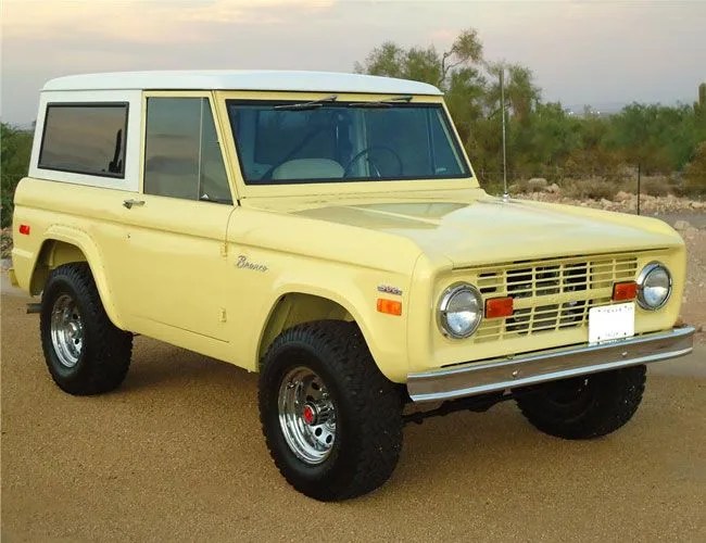 topless-off-road-gear-patrol-bronco
