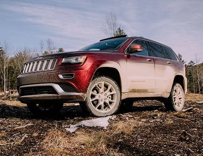 jeep-grand-cherokee-gear-patrol-feature