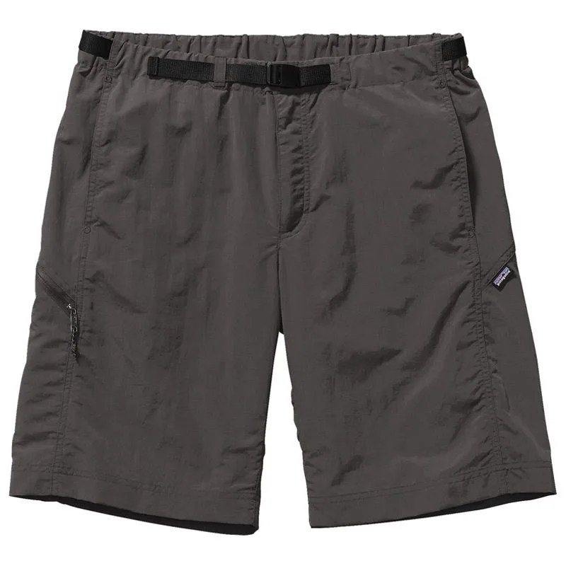 long-weekend-gear-patrol-patagonia-shorts
