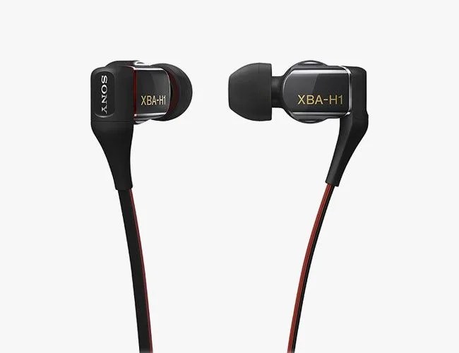 DON-gear-patrol-sony