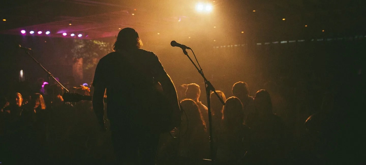 Gear-Patrol-Southern-Rock-Future-Birds-Cinematic-hero-2