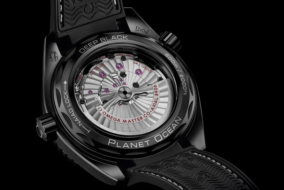 Omega-Black-Ceramic-Seamaster-Gear-Patrol-Ambiance