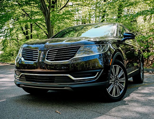 lincoln-mkx-gear-patrol-feature