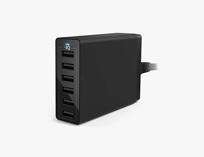 DON-gear-patrol-anker