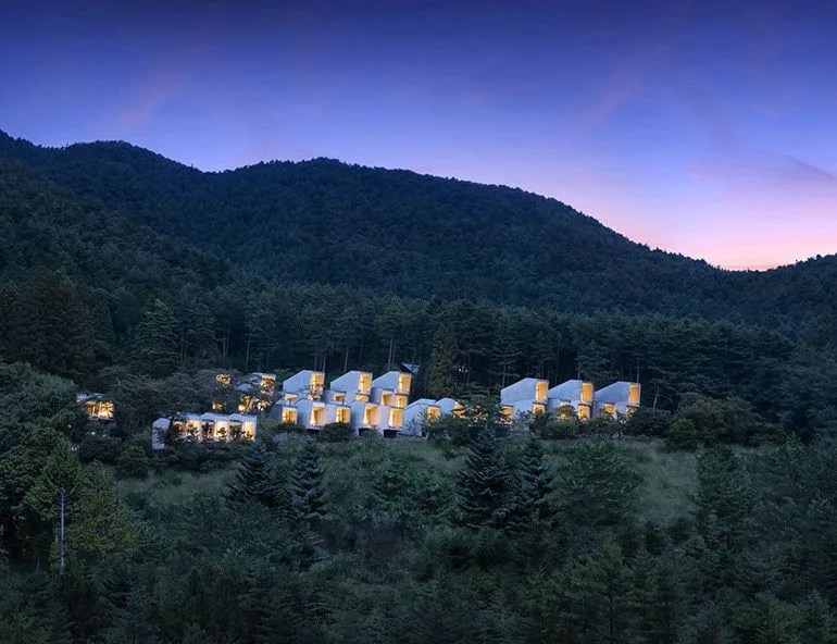 Hoshinoya Fuji Gear Patrol Lead Featured