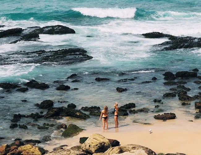 bondi-beach-blues-postcard-gear-patrol-lead