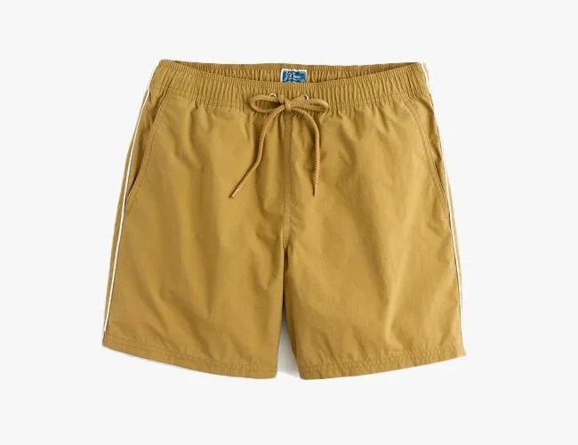 DON-gear-patrol-jcrew-shorts