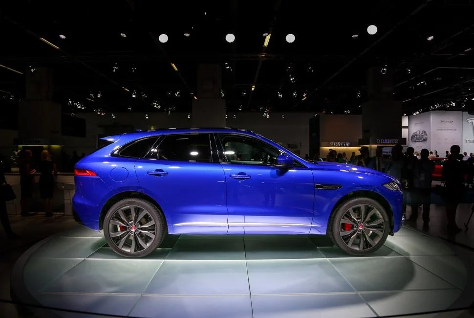Jaguar-F-Pace-Frankfurt-Gear-Patrol-Slide-1
