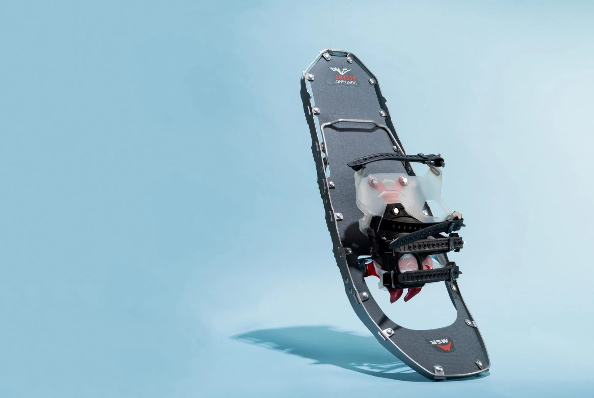 best-snowshoes-gear-patrol-msr