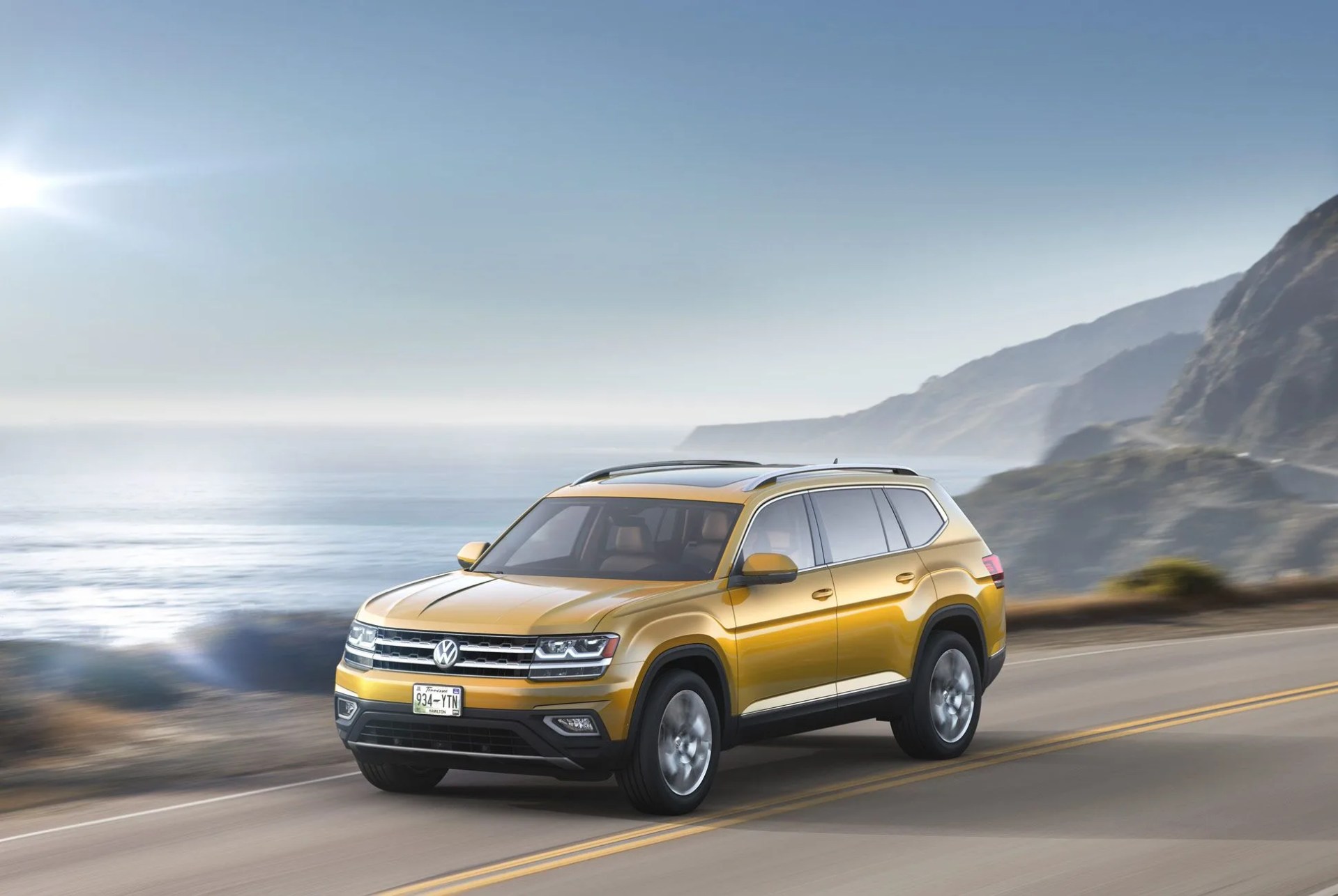 vw-atlas-gear-patrol-slide-1