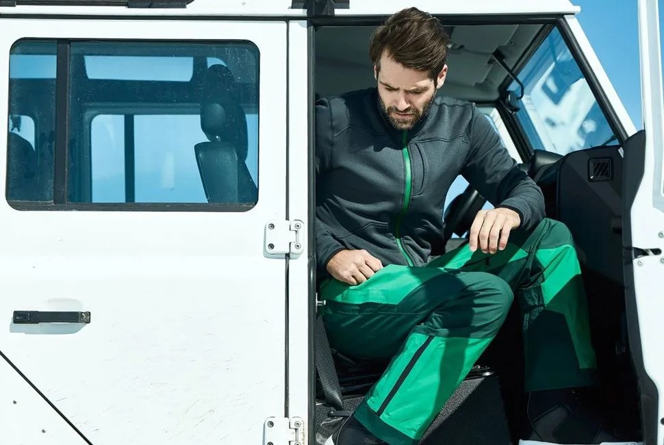 guys-of-xmas-designer-gear-patrol-aether