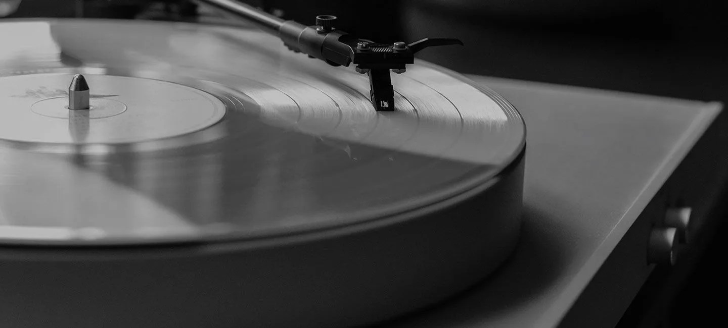 guys-of-xmas-media-gear-patrol-1440