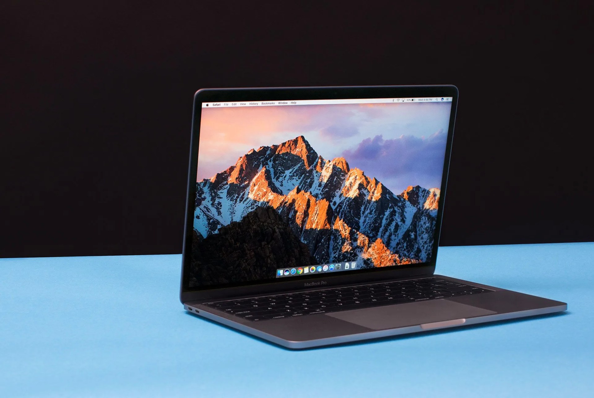 macbook-pro-gear-patrol-slide-1