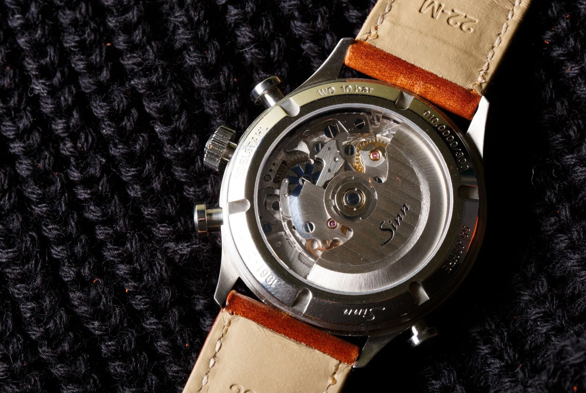 Sinn-Chrono-Gear-Patrol-Ambaince-1