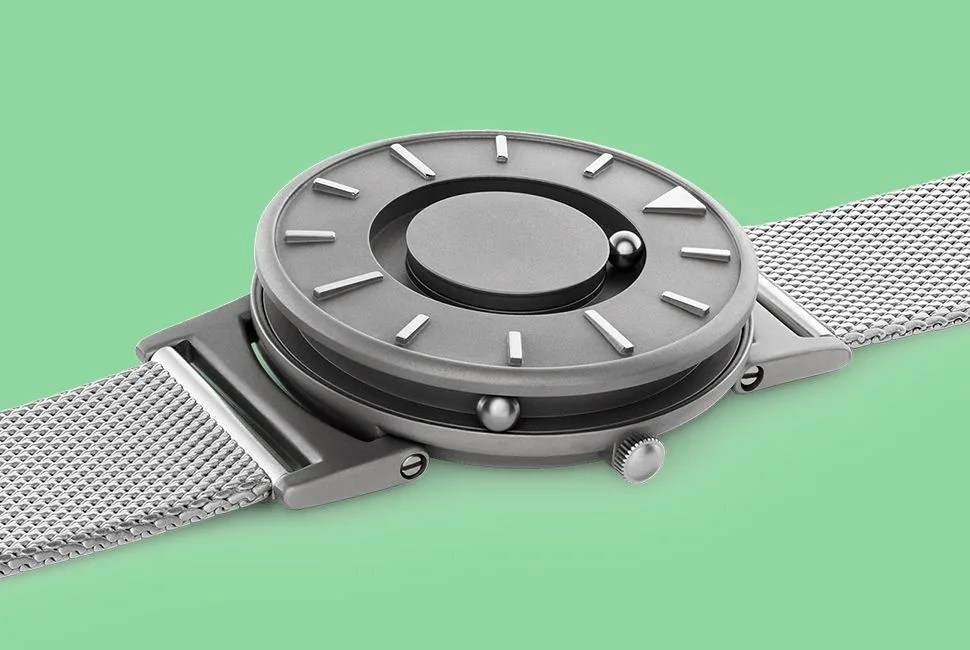 gear-patrol-kickstarter-watches-bradley-lead-full