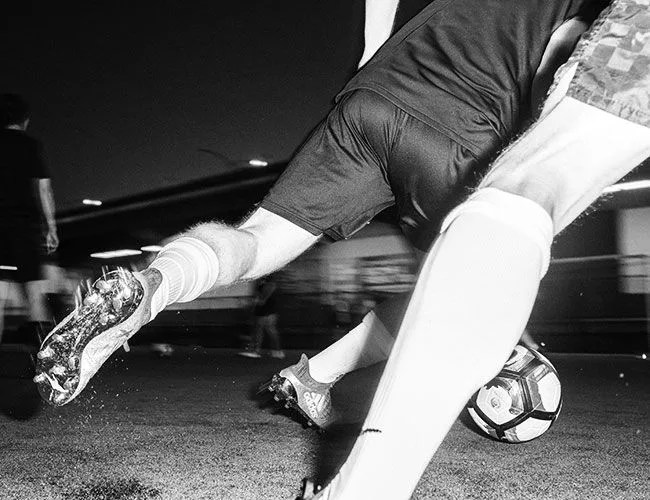 guys-of-xmas-athlete-gear-patrol-feature