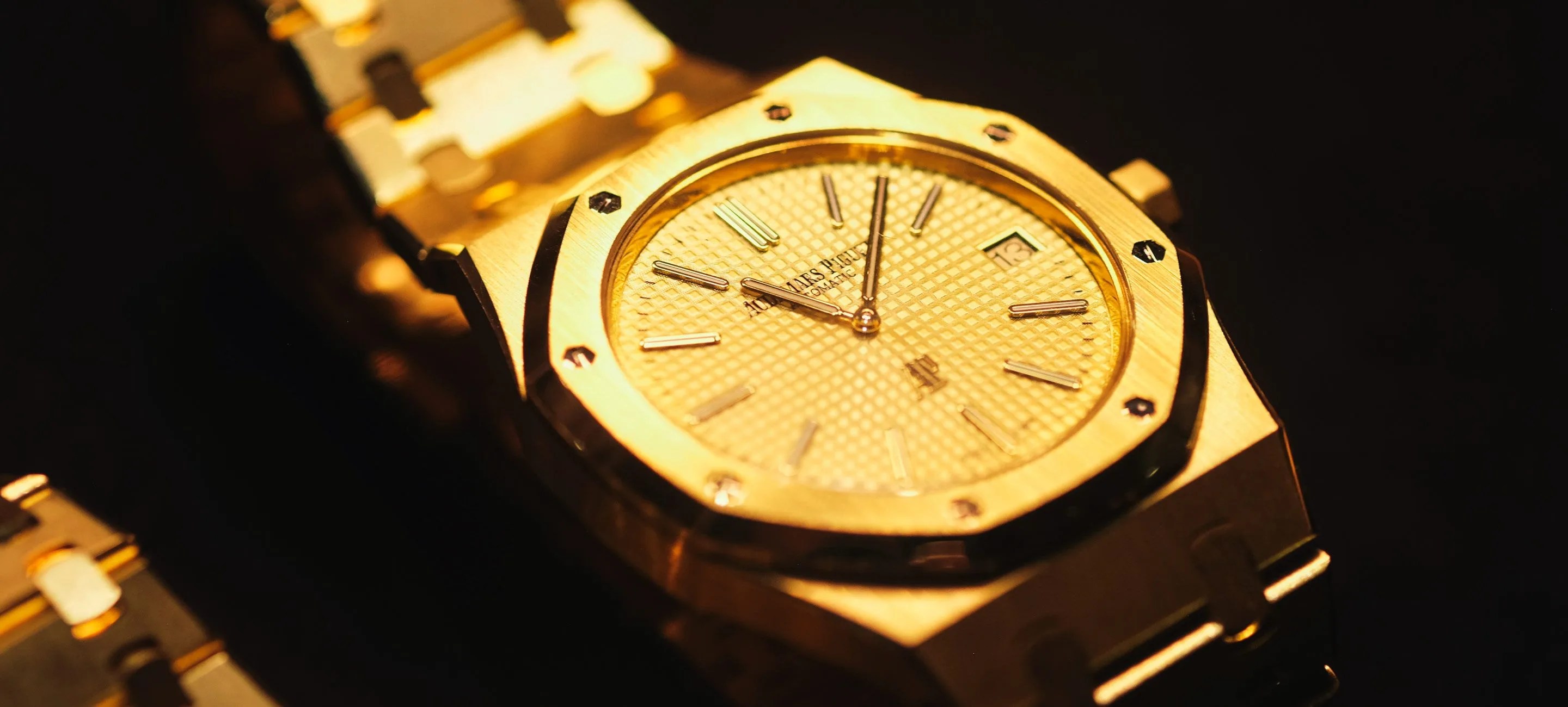 SIHH-AP-Gear-Patrol-LEAD-1440