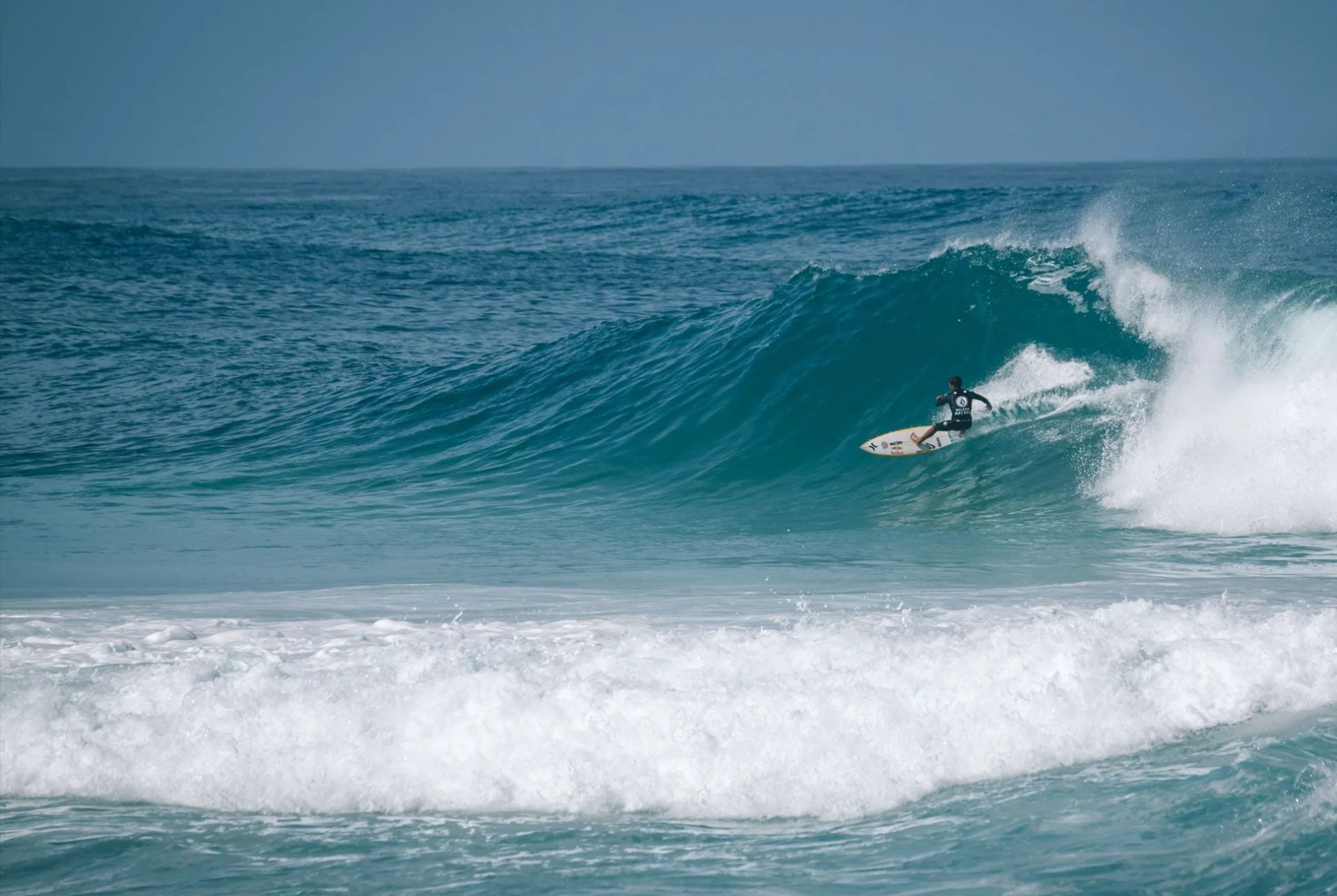 volcom-pipeline-gear-patrol-slide-2