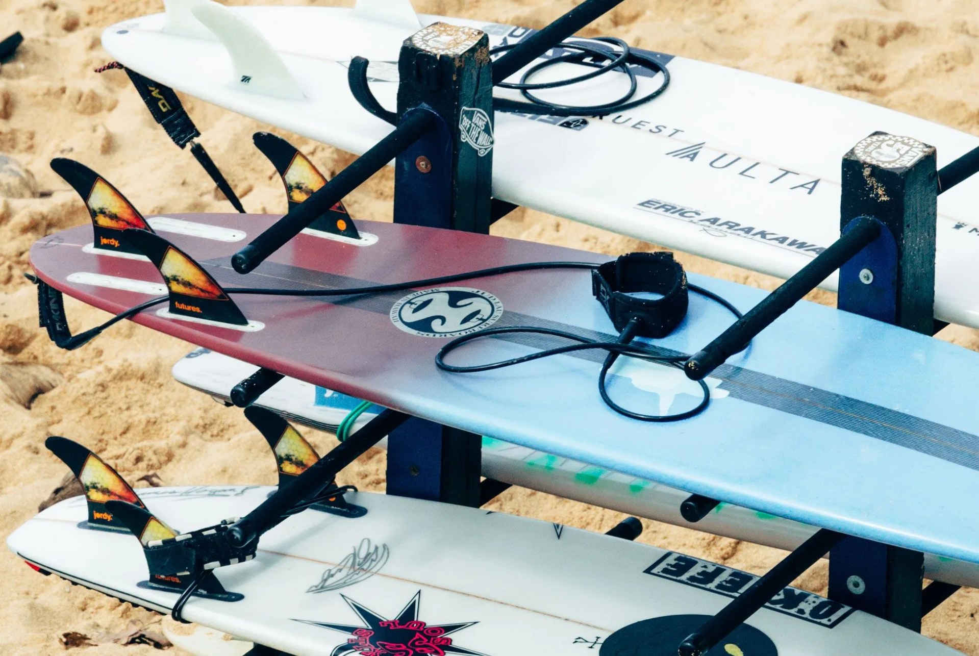 volcom-pipeline-gear-patrol-slide-7