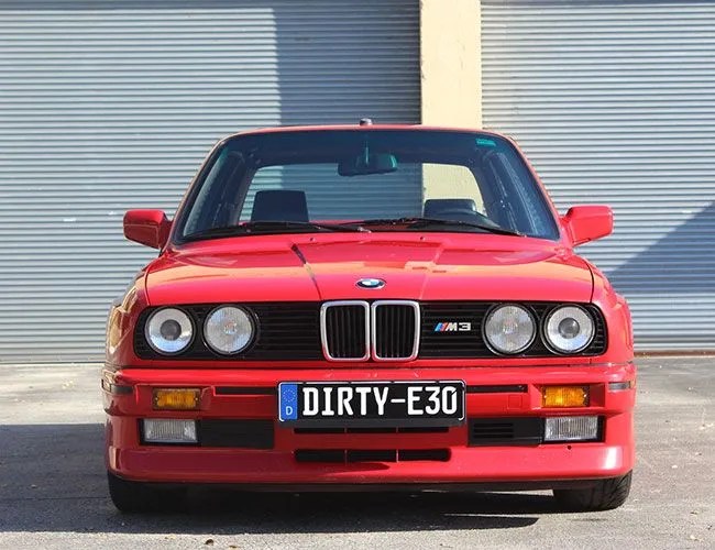1989-BMW-M3-gear-patrol-feature