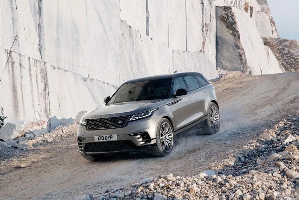 rang-rover-velar-gear-patrol-full-lead-3
