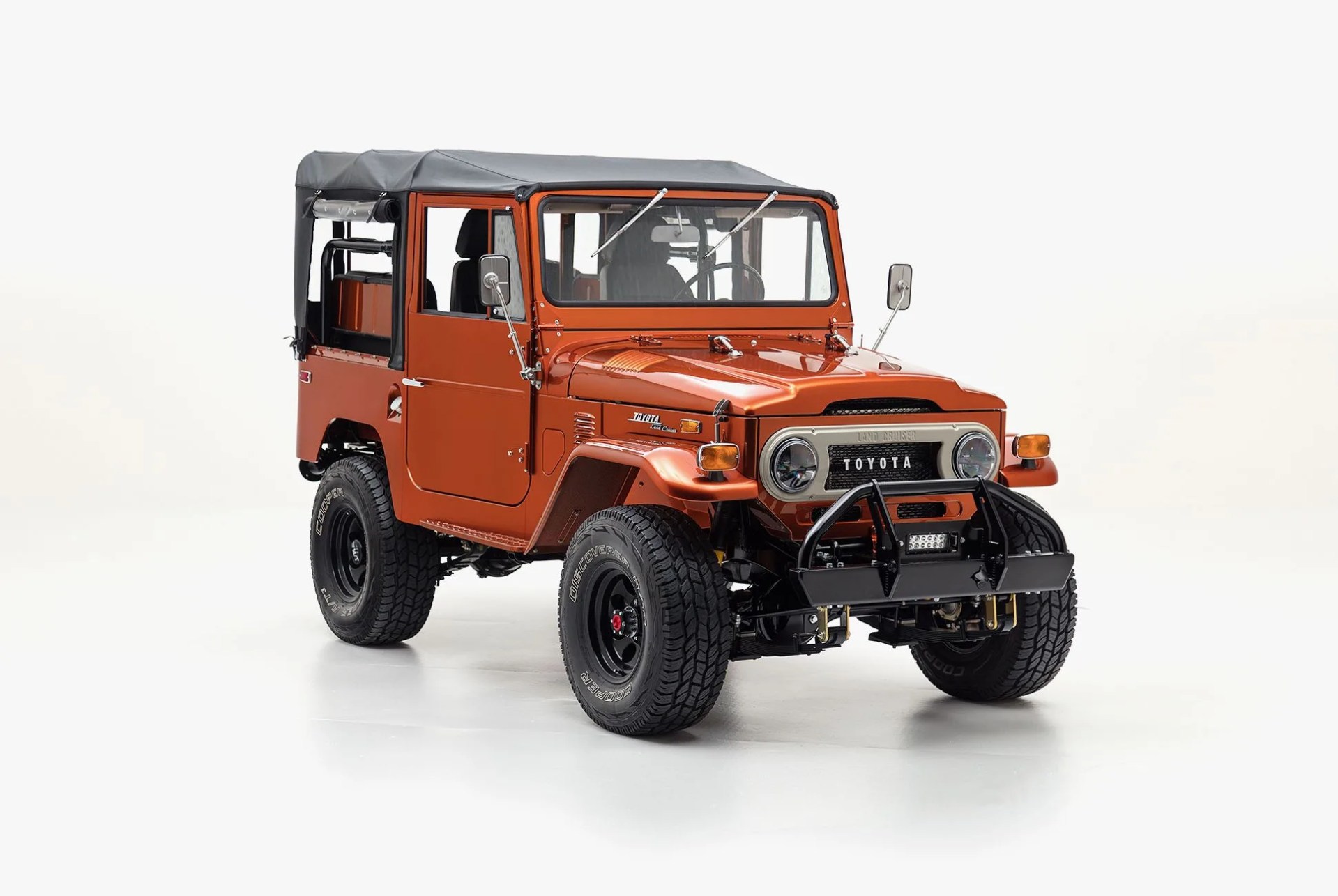 FJ-company-gear-patrol-slide-2