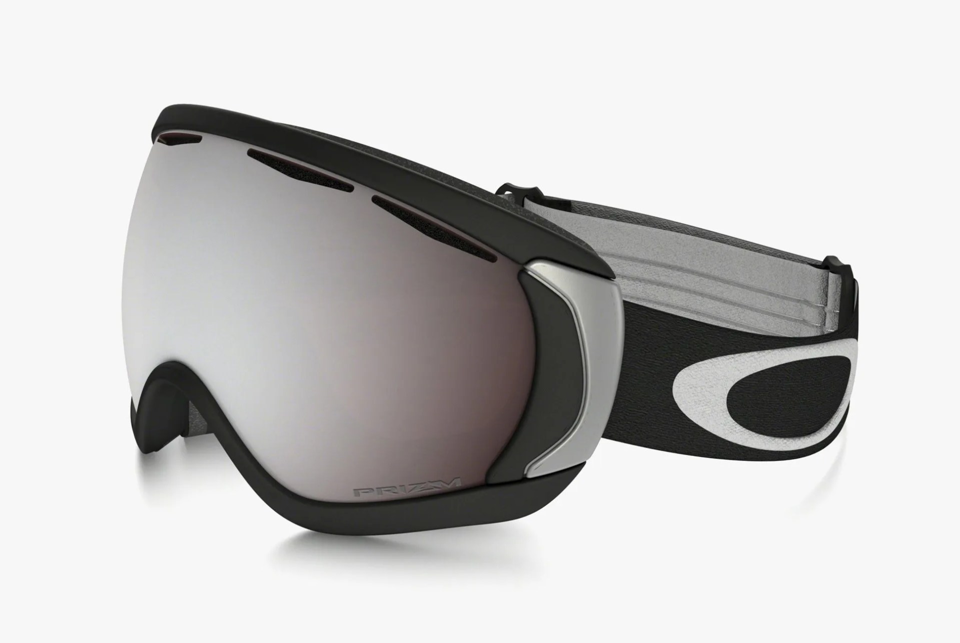 aksel-racing-kit-gear-patrol-oakley-canopy