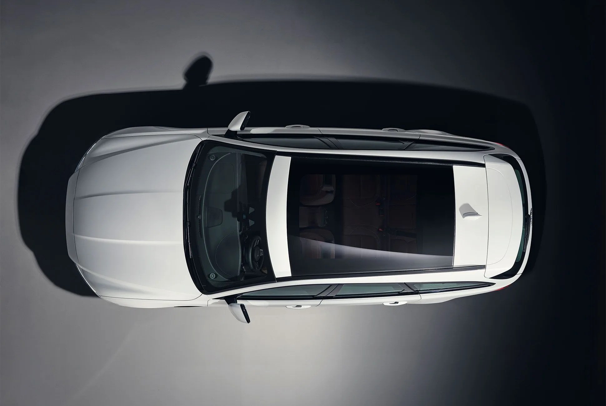 jaguar-xf-gear-patrol-full-lead