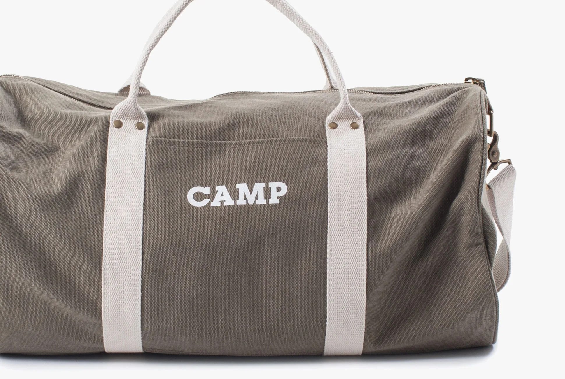 Izola-Camp-Duffel-Gear-Patrol-lead-full