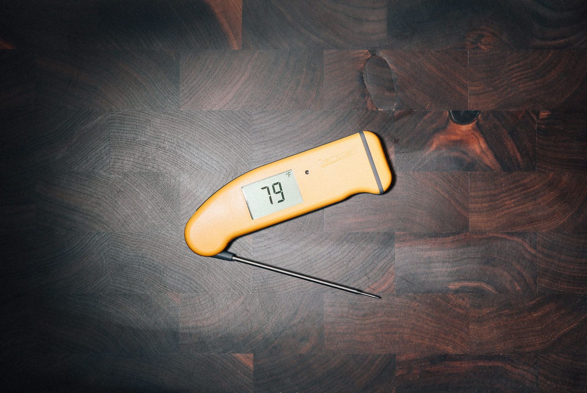 Kitchen-Gadgets-Gear-Patrol-Thermometer