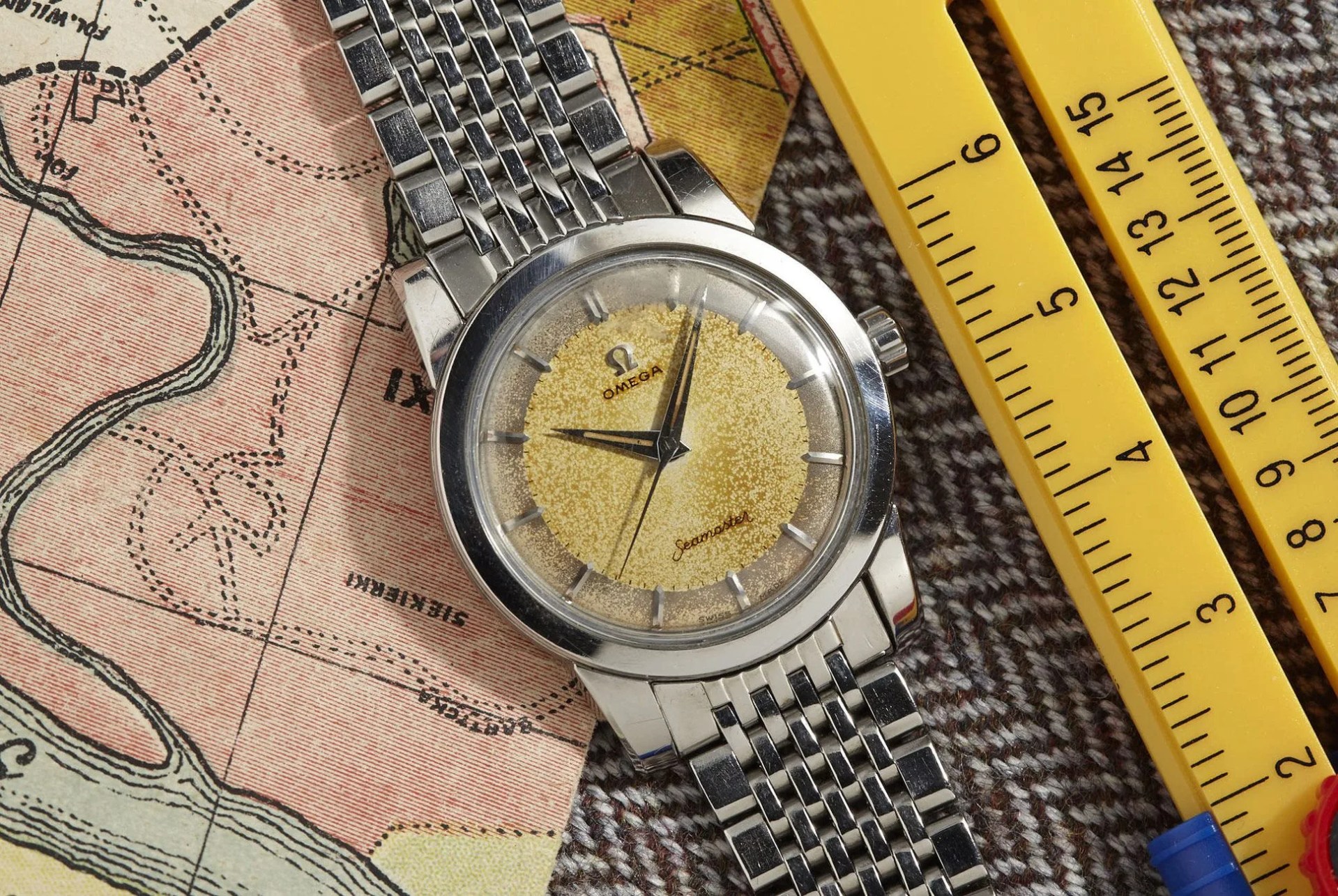 Watches-To-Collect-Gear-Patrol-Seamaster