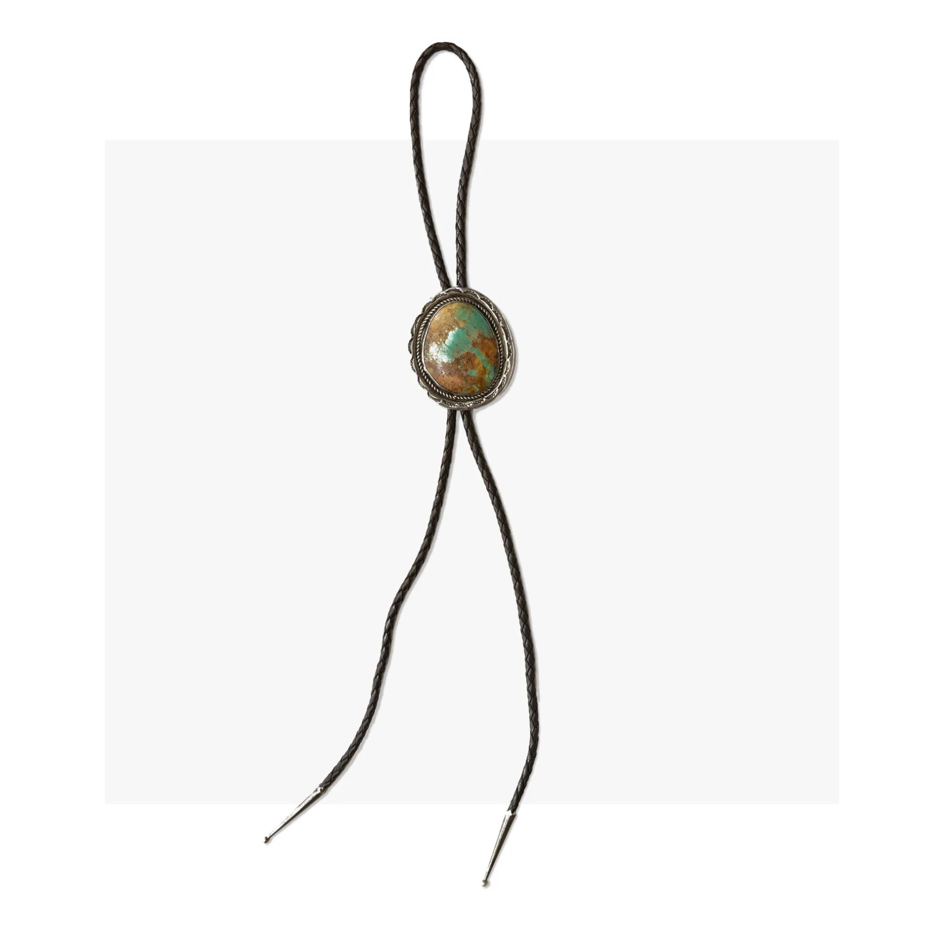 vintage-style-pieces-gear-patrol-b-low-tie