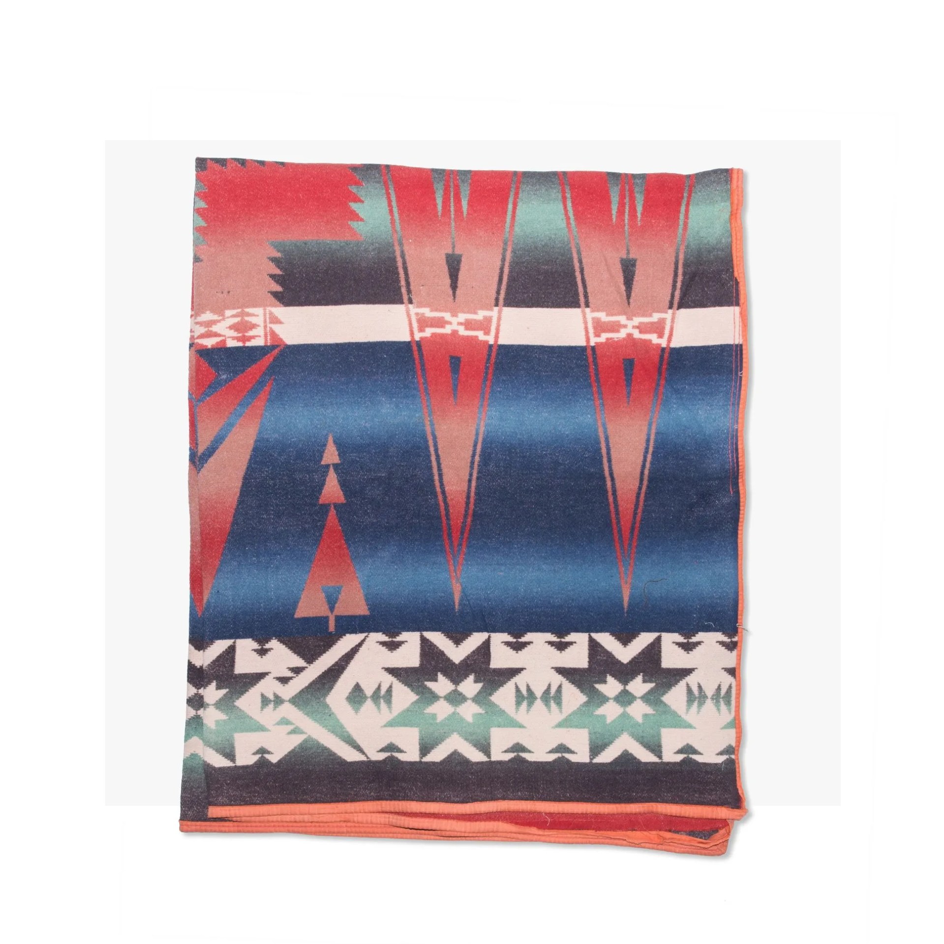 vintage-style-pieces-gear-patrol-blanket