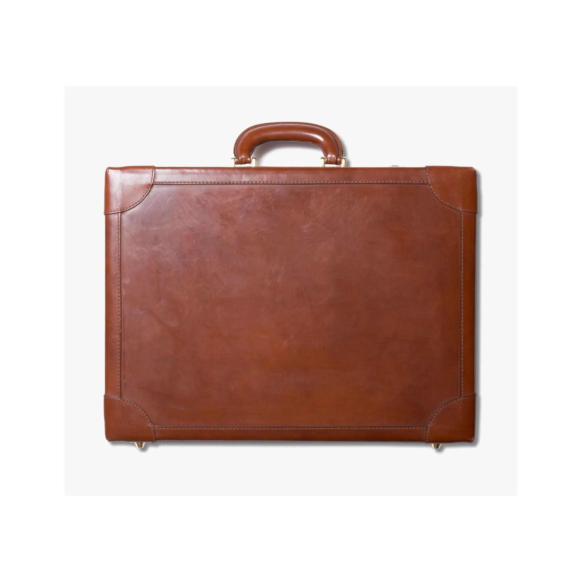 vintage-style-pieces-gear-patrol-briefcase