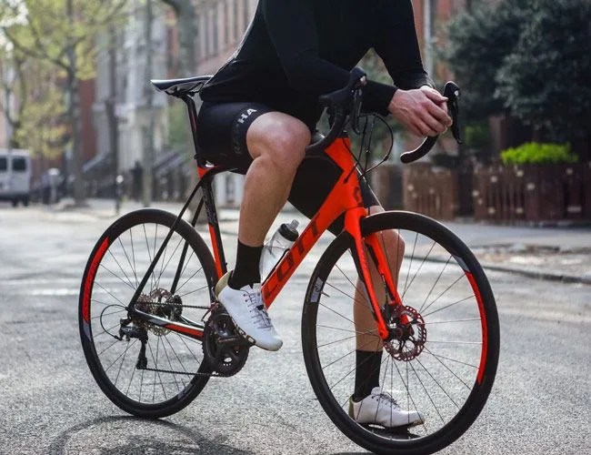 Staff-Picks-Road-Bikes-Gear-Patrol-lead-Featured