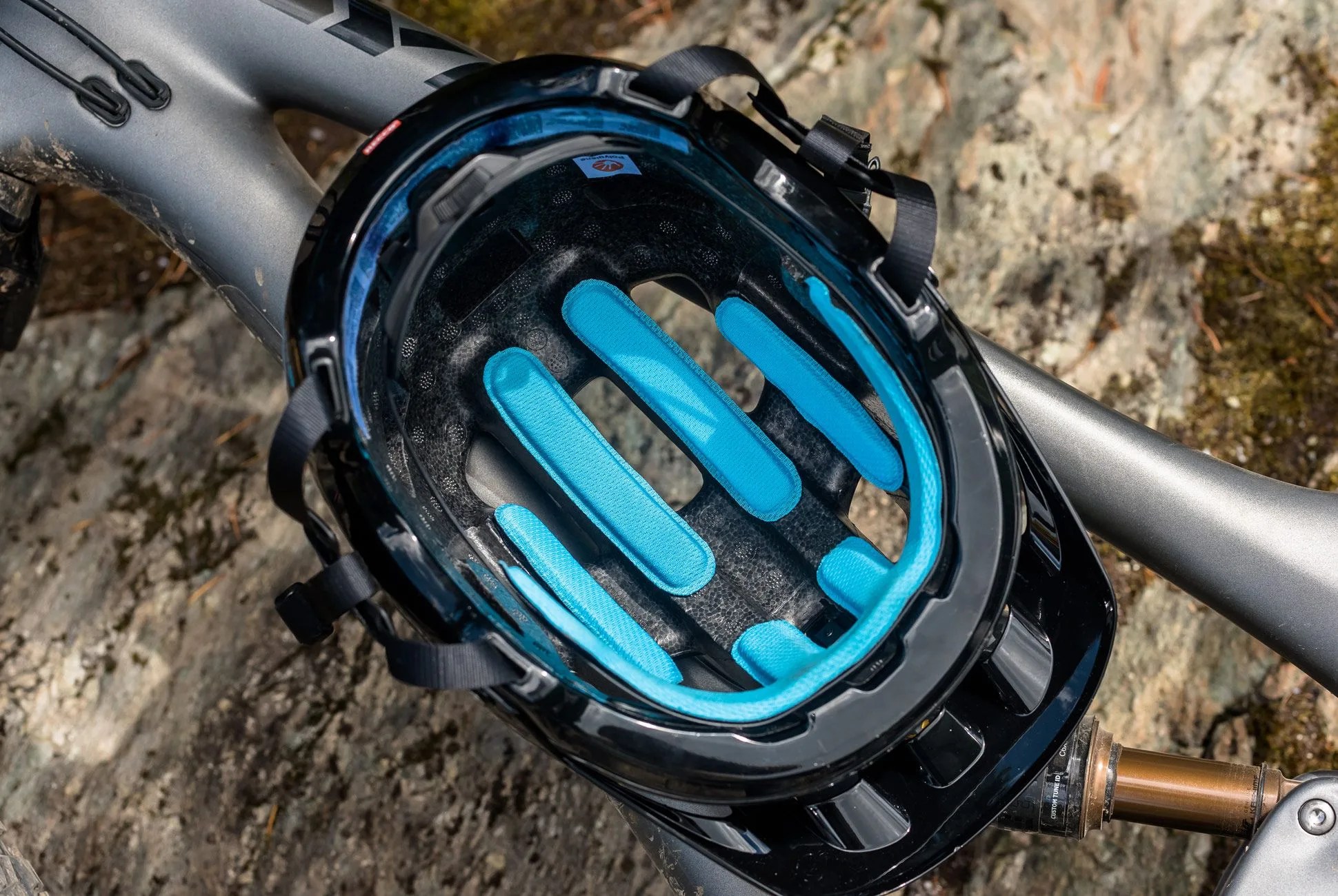 POC’s New Technology Is Revolutionizing Mountain Biking | Gear Patrol
