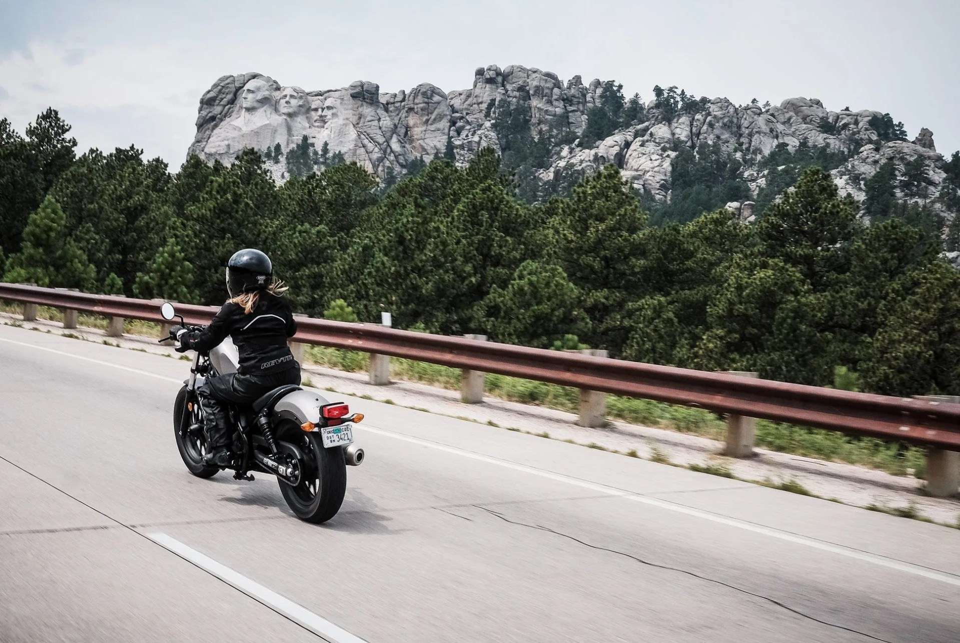 SD-Riding-Roads-Gear-Patorl-Mt-Rushmore-244